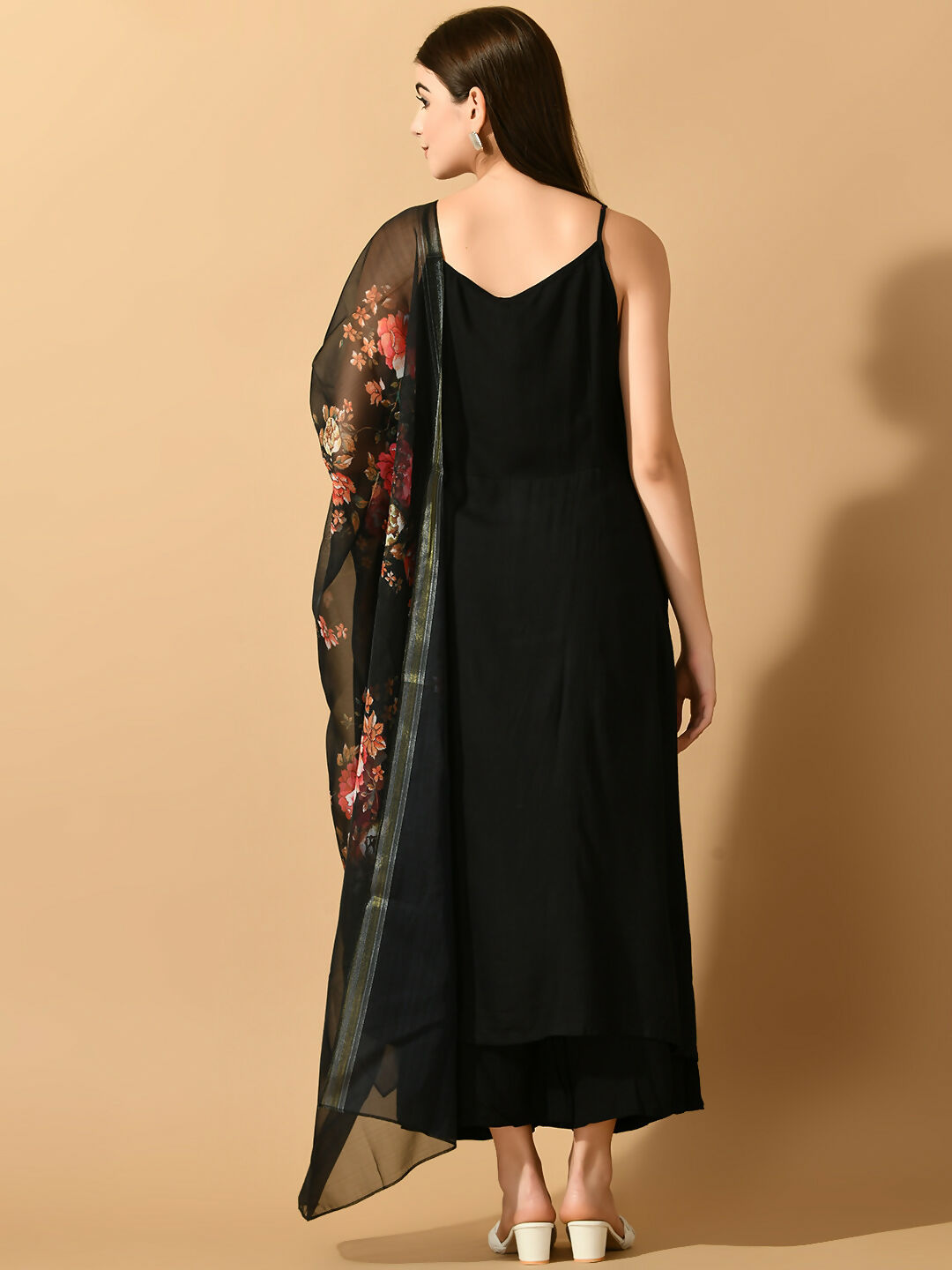 Myshka Women's Black Solid Party Kurta Sets - Distacart