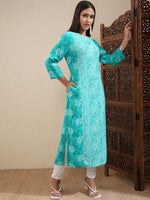 Thumbnail for Vishudh Green Floral Printed Keyhole Neck Straight Kurta - Distacart