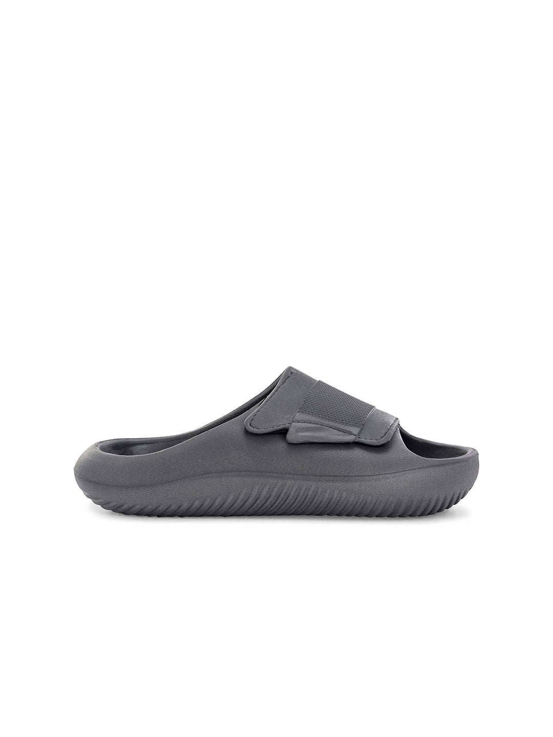 Roadster Men Slip On Slider
