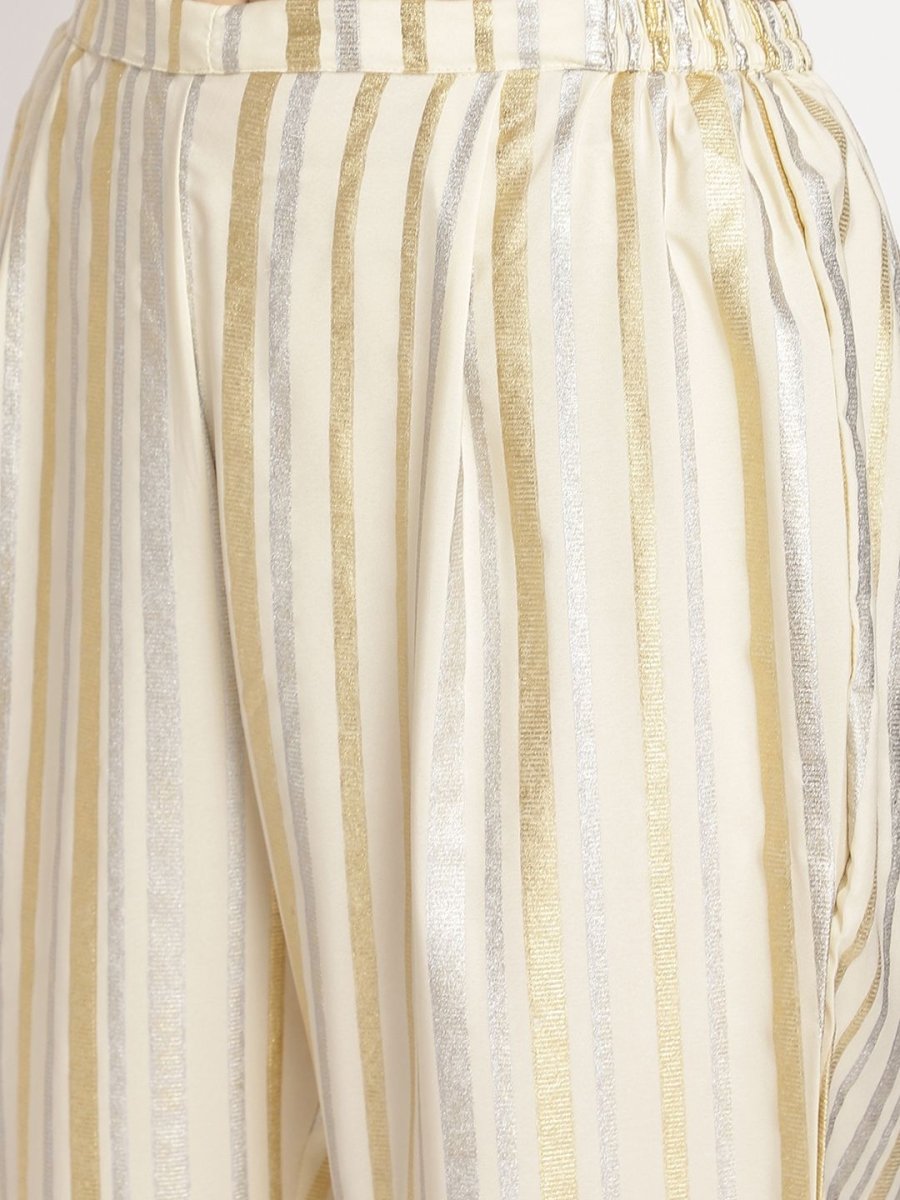 Ahalyaa Women Off White Layered Kurta With Trousers