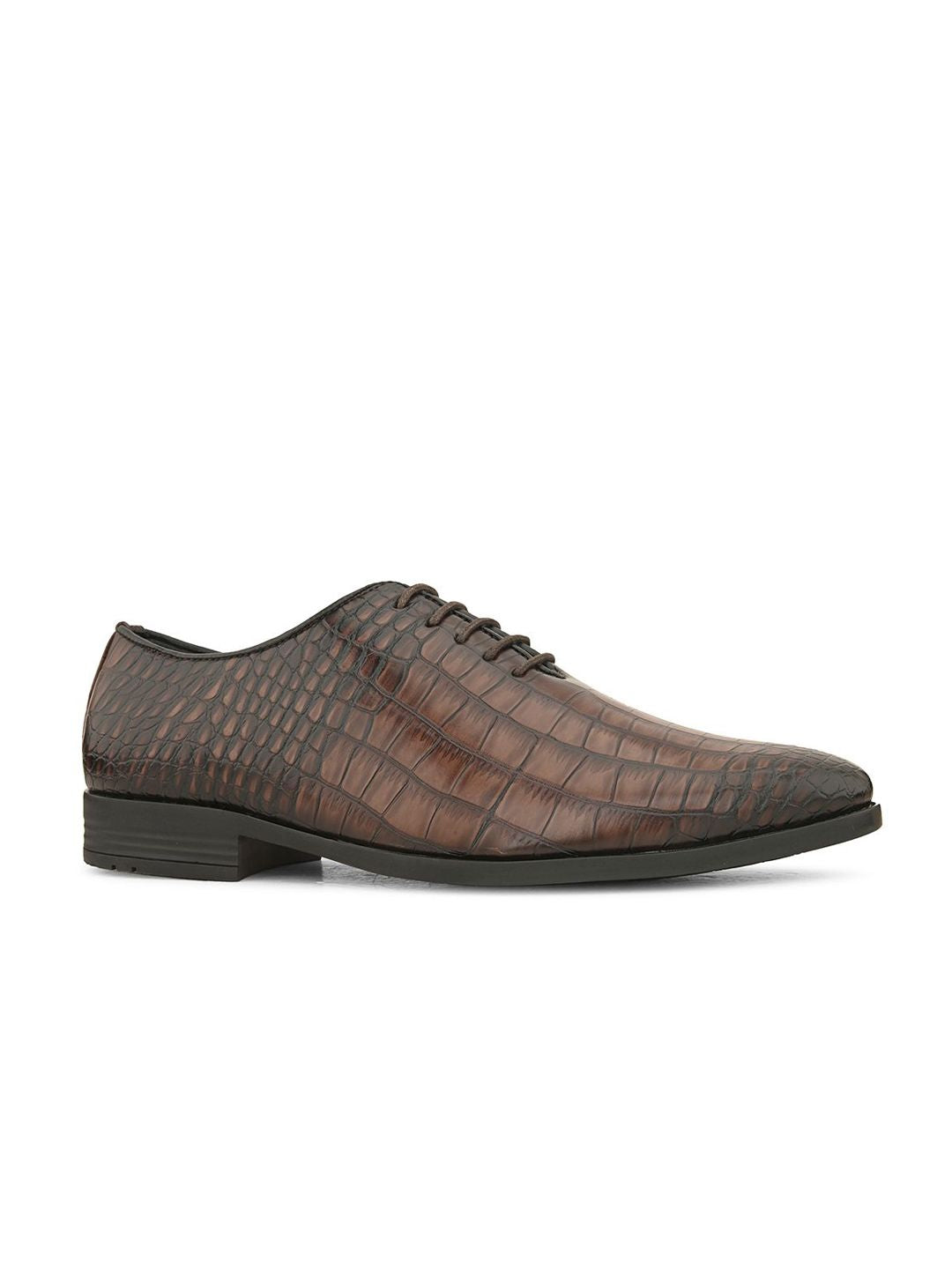 House of Pataudi Men Textured Formal Lace Up Oxfords