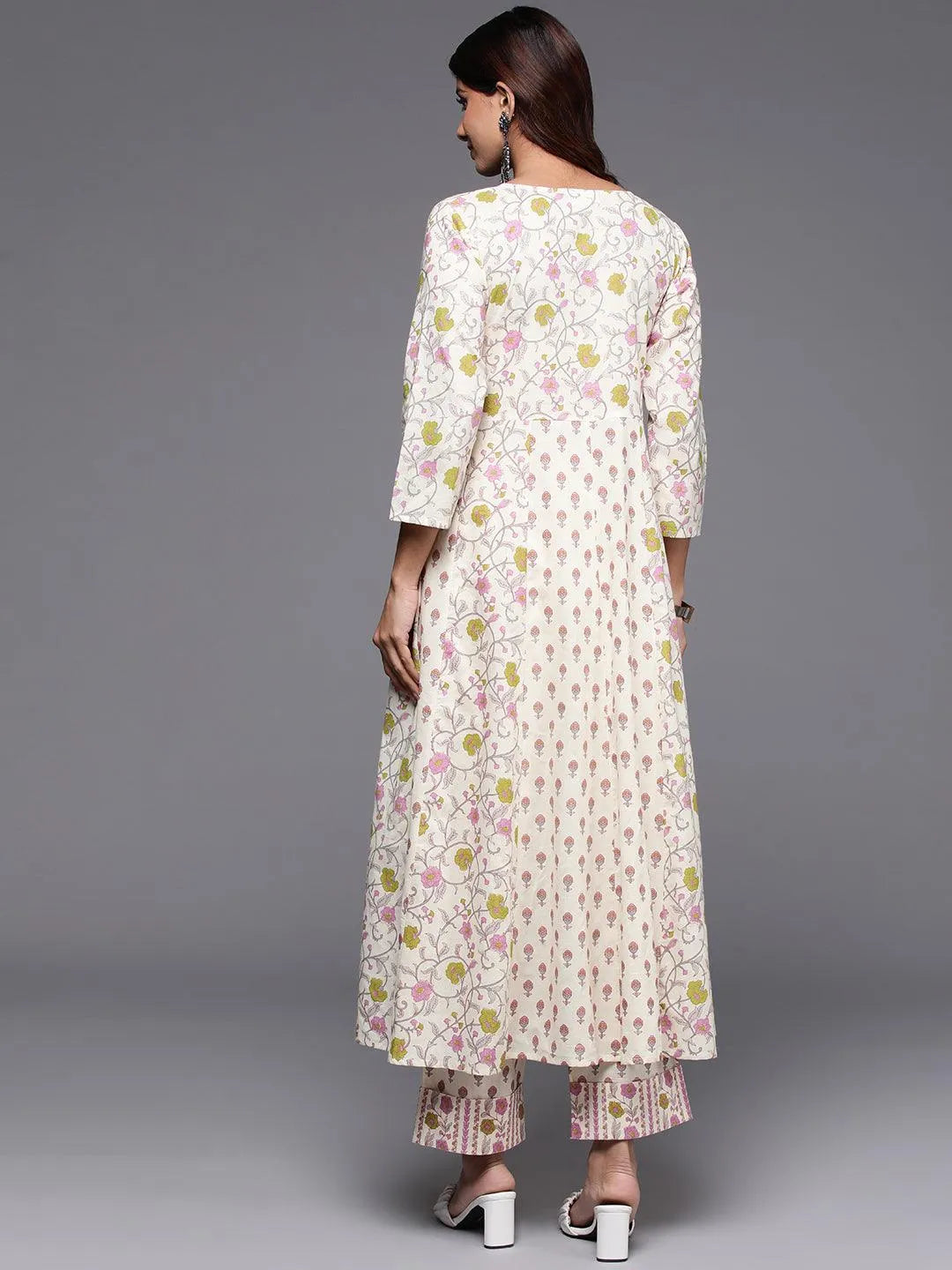 https://cdn.shopify.com/s/files/1/0341/4805/7228/files/off-white-printed-cotton-a-line-kurta-with-trousers-libas-4.jpg?v=1739541496