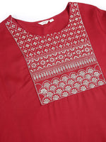 Thumbnail for Sztori Plus Size Floral Yoke Design Thread Work Straight Kurta - Distacart