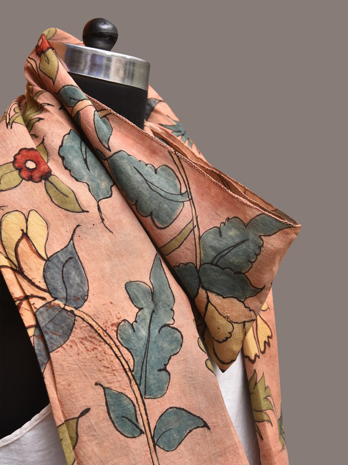 Peach Kalamkari Hand Painted Sico Stole with Floral Design - Global Threads - Distacart