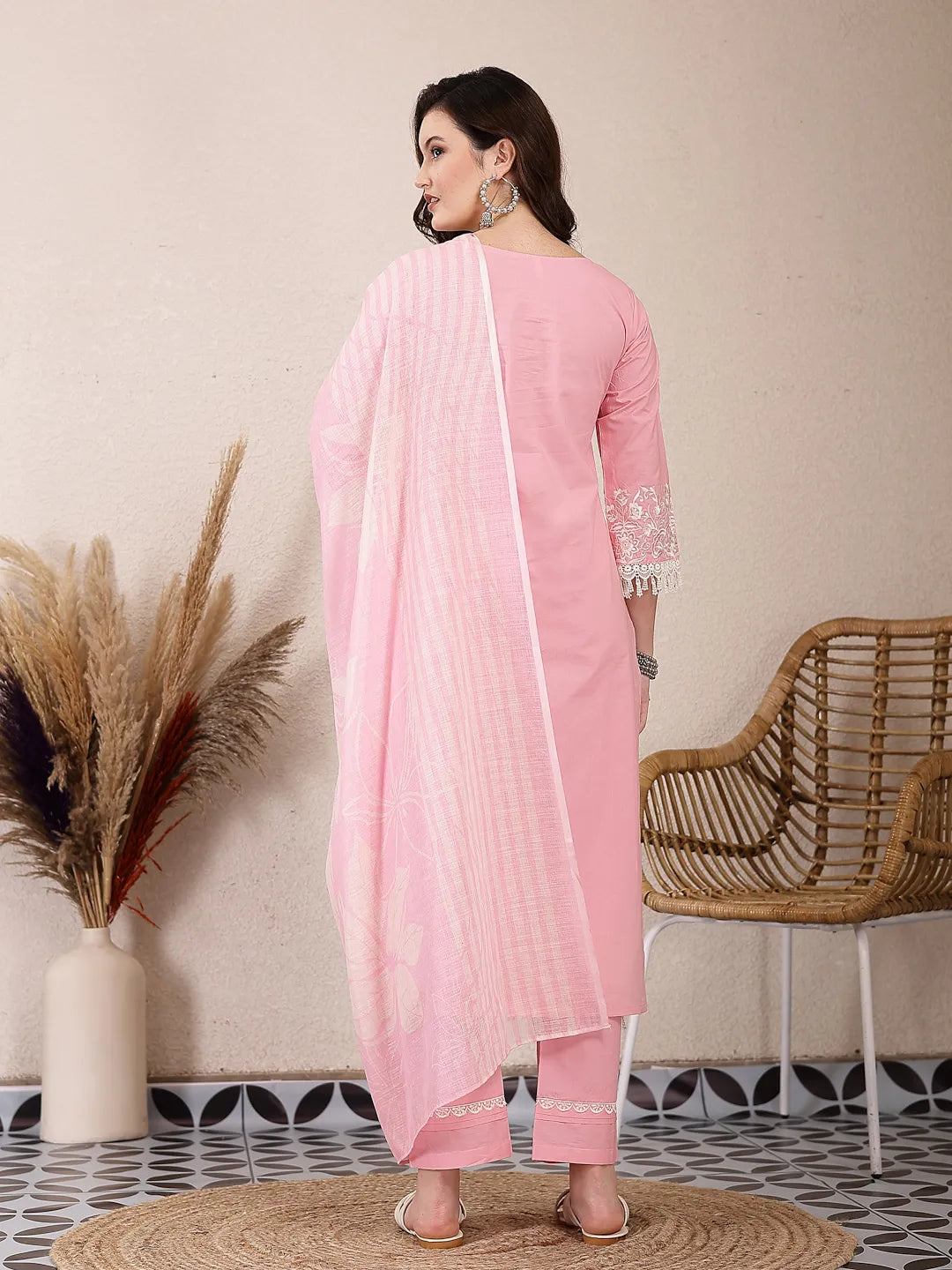 Yufta Pink Solid Thread Work Straight Kurta Trouser Dupatta Set - Distacart