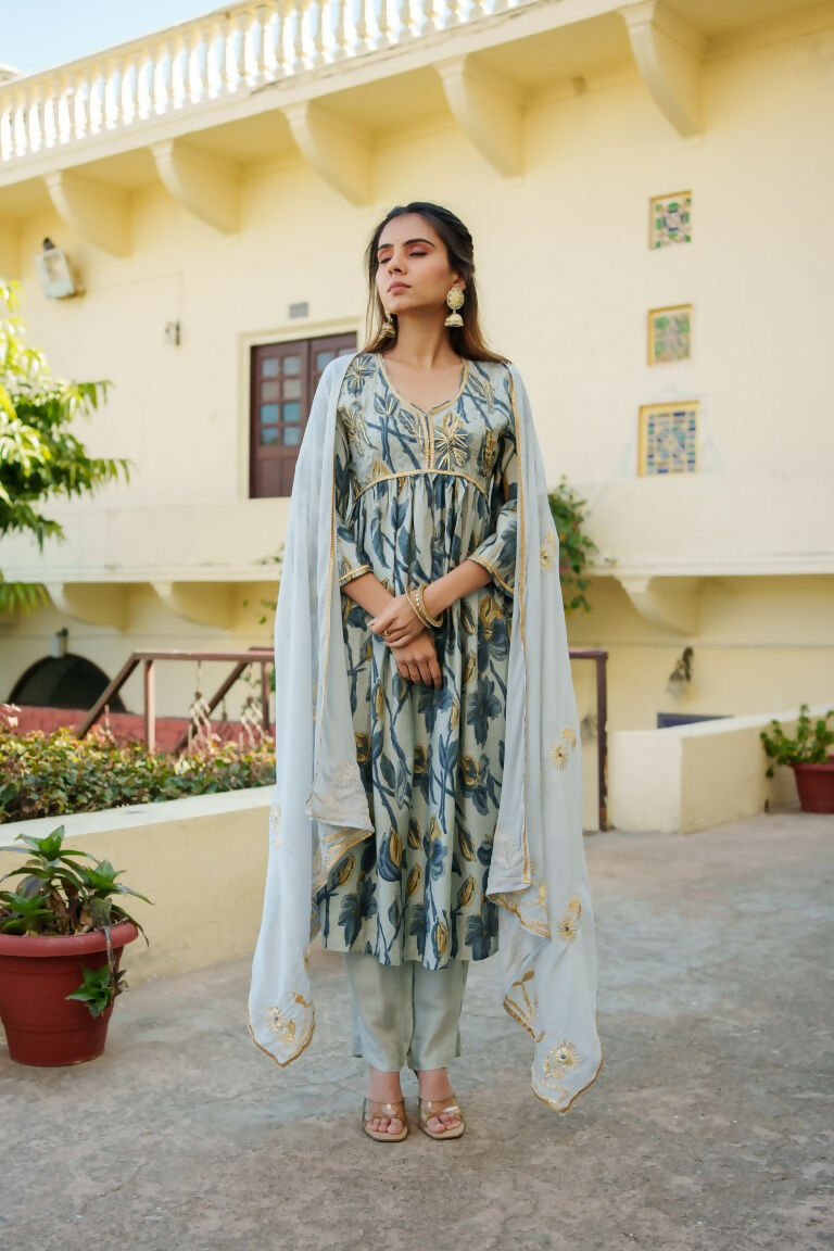 Vaasva Women SkyBlue Muslin Embroidered Kurta,Pant & Dupatta Set - Distacart