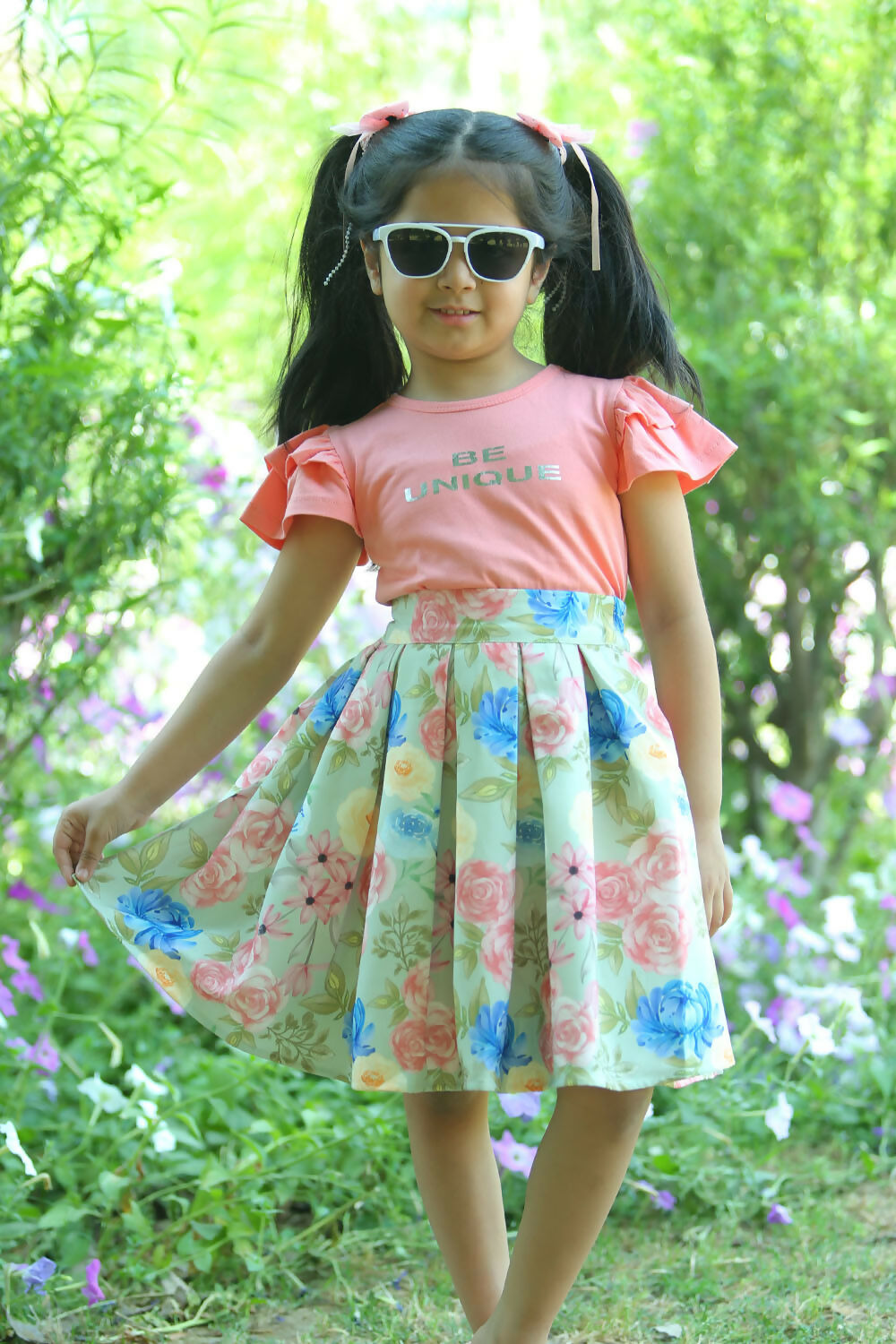 liana_girls_tee_skirt_closeup