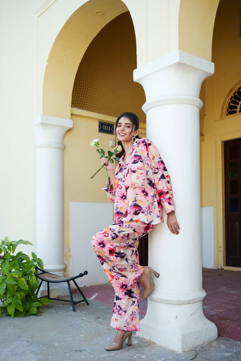 Vaasva Women Peach Muslin Floral Shirt & Pant Set - Distacart