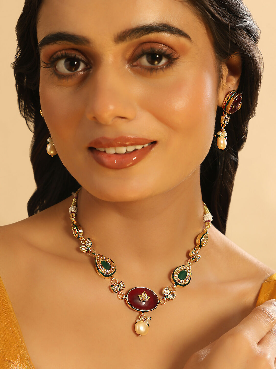 Nuyug 22K Gold Plated Radiant Sage Stone Kundan Necklace