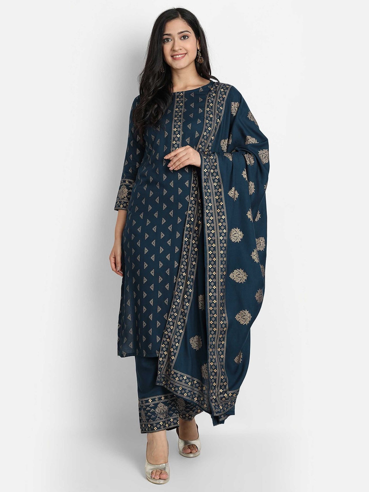 NOZ2TOZ Women Blue Printed Viscose Rayon Kurta And Pant Set