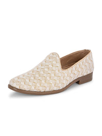 Thumbnail for House of Pataudi Men Ethnic Embroidered Slip On Mojaris Shoes
