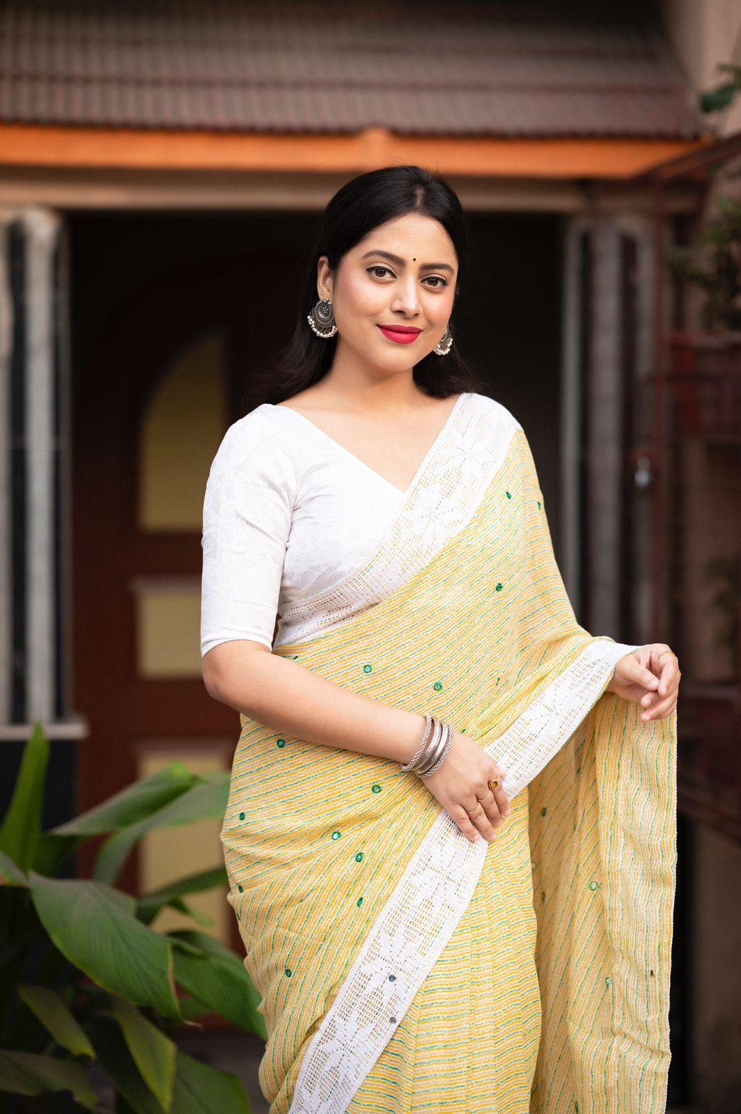 Lemon Poly Georgette Ethnic Motifs Saree with Unstitched Blouse - A2M