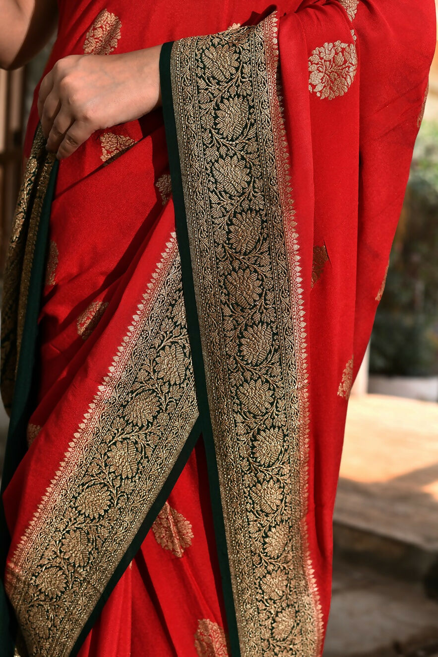 Joban Fashion Red Crepe Chiffon Pure Handloom Banarasi Silk Saree