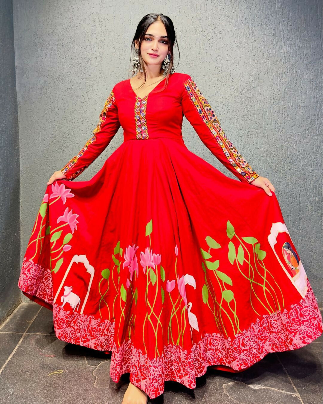 Preksha Creation Navratri Special Women Gown Digital Print With Real Mirror Work With Dupatta - Red