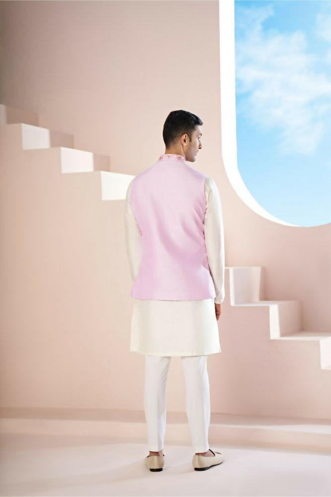 STUDIO_99_24.76713_-_Copy (1)