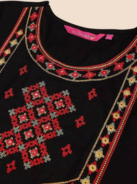 Thumbnail for Anubhutee Black & Red Embroidered Kurta with Trousers - Distacart