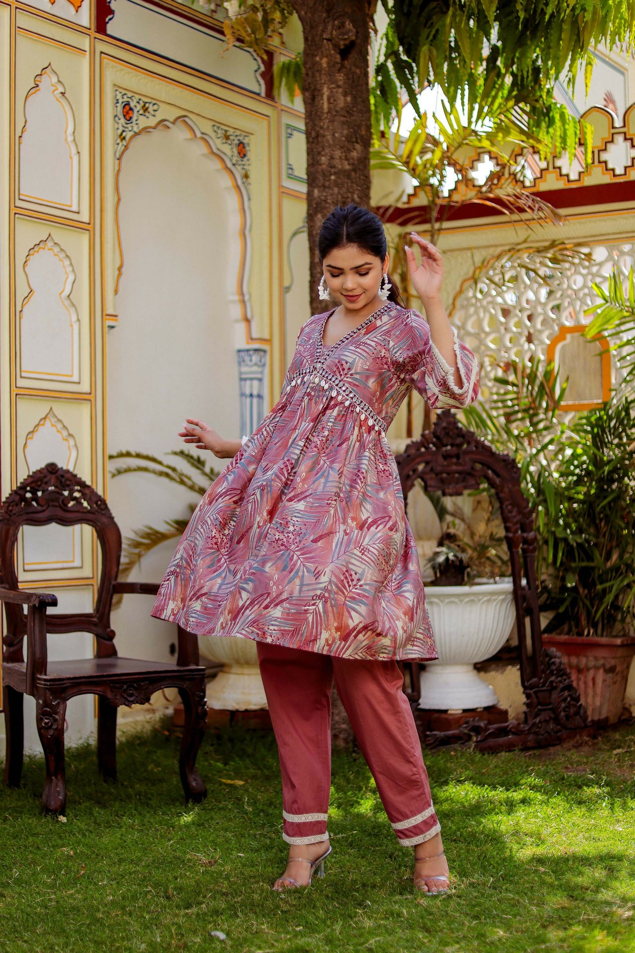 Vaasva Women Brown Muslin Floral Print Alia cut Kurta & Pant (Cord set) - Distacart