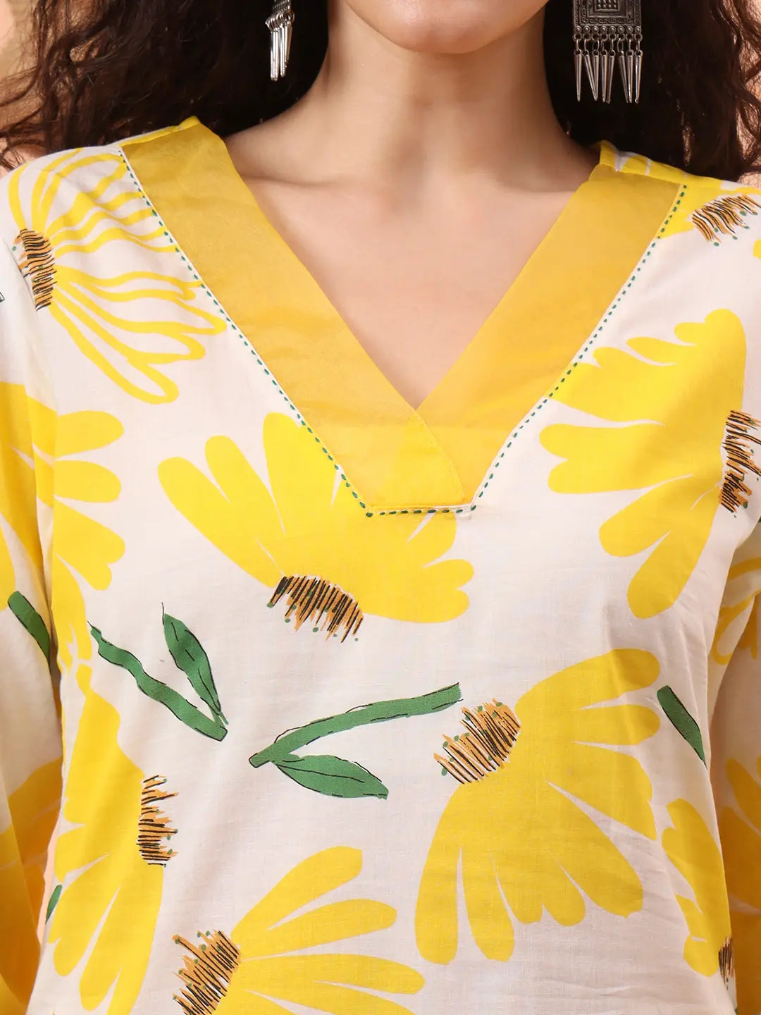 Yufta Yellow And White Floral Kantha Work Straight Kurta Trouser Dupatta Set - Distacart