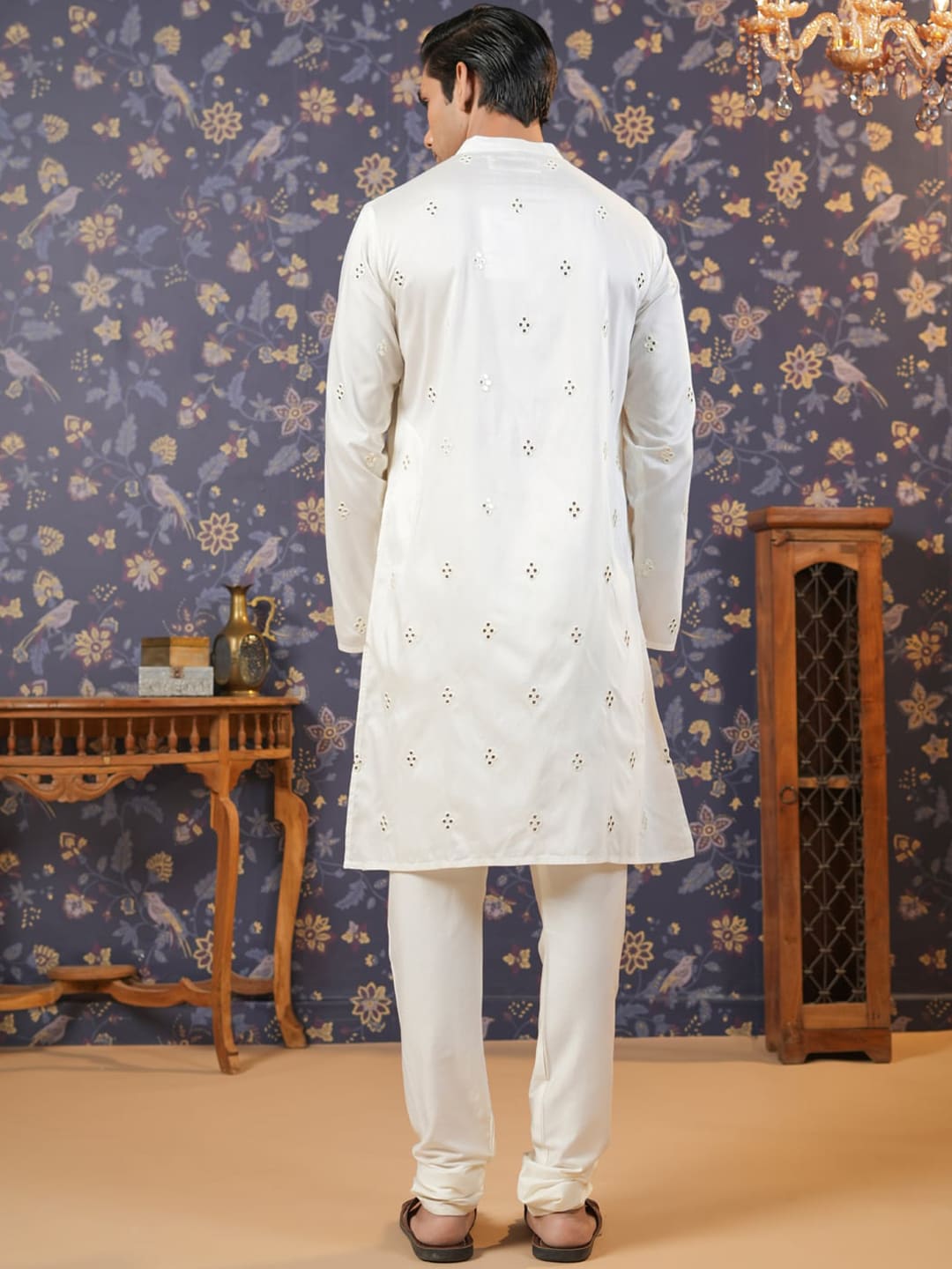 House of Pataudi Embroidered Mirror Work Straight Kurta With Pyjama - Distacart