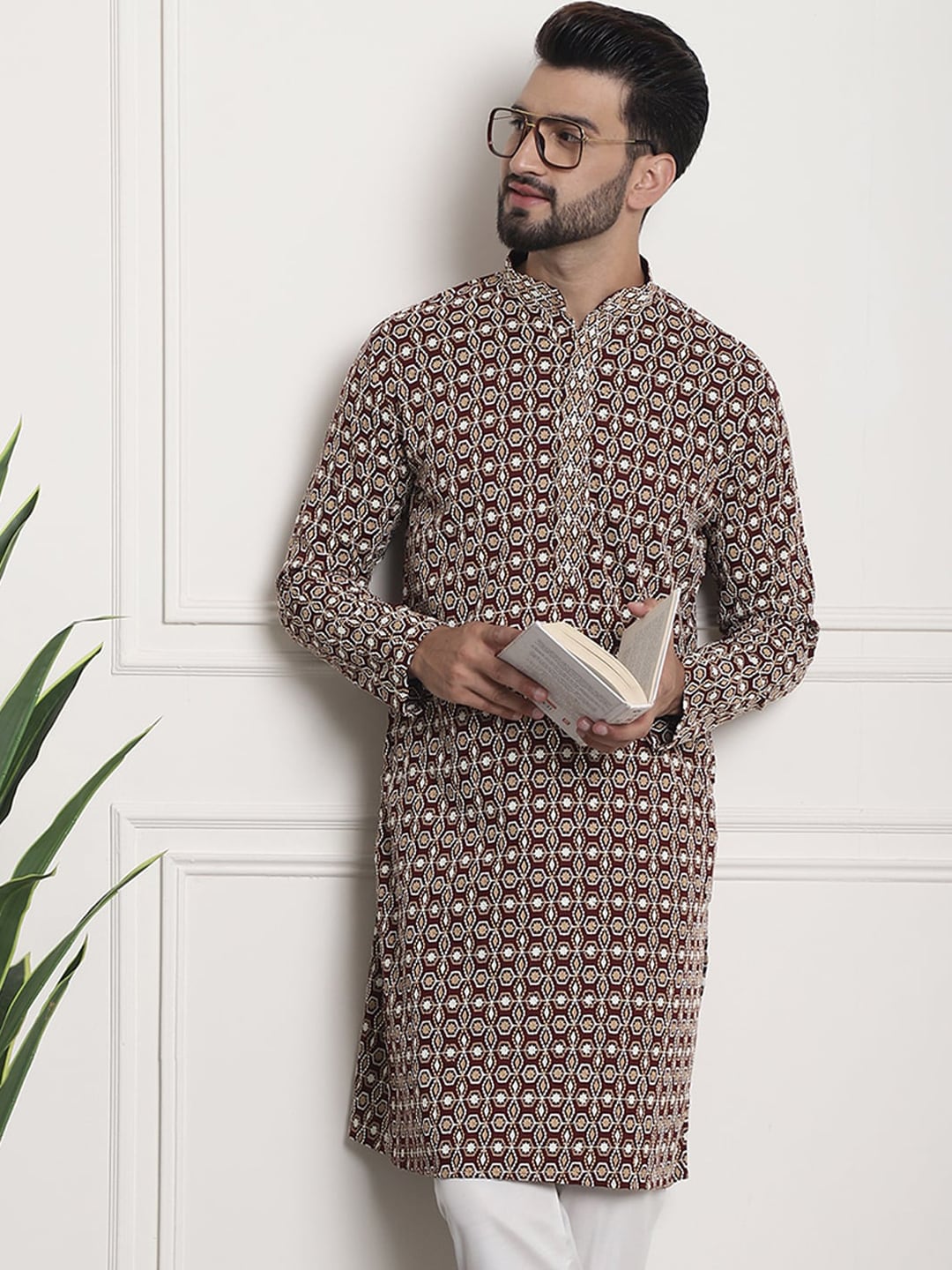 Sojanya Geometric Embroidered Mandarin Collar Kurta - Distacart