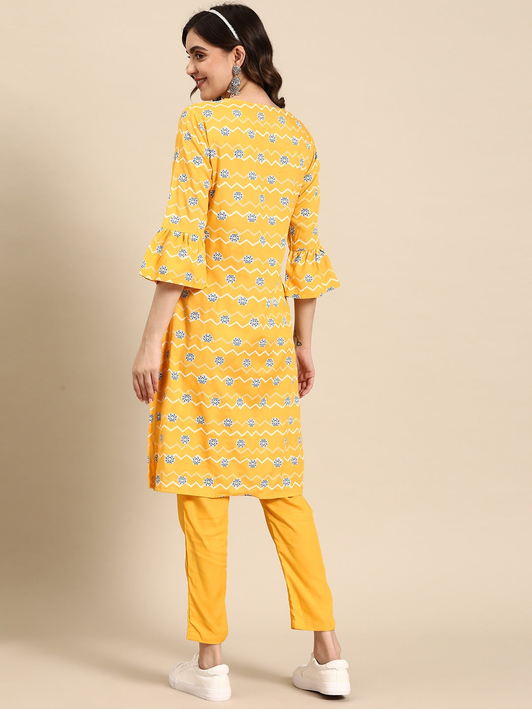 Sangria Women Ethnic Motifs Printed Straight Kurta with Solid Trousers - Distacart