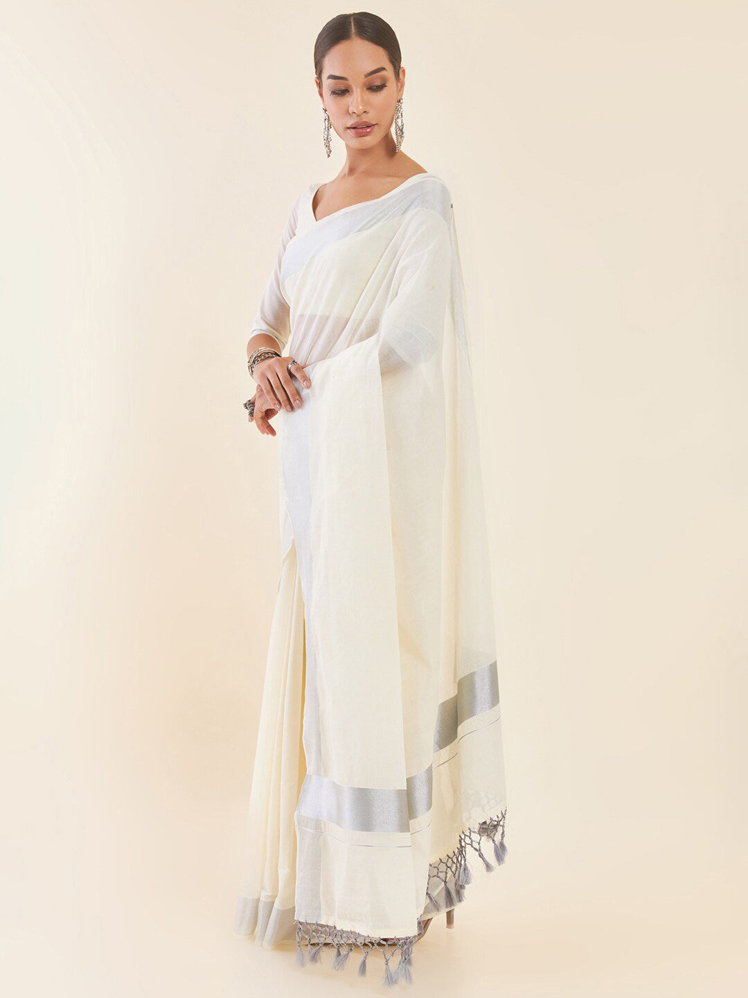 Soch Off-White & Silver-Toned Zari Pure Cotton Kasavu Saree - Distacart