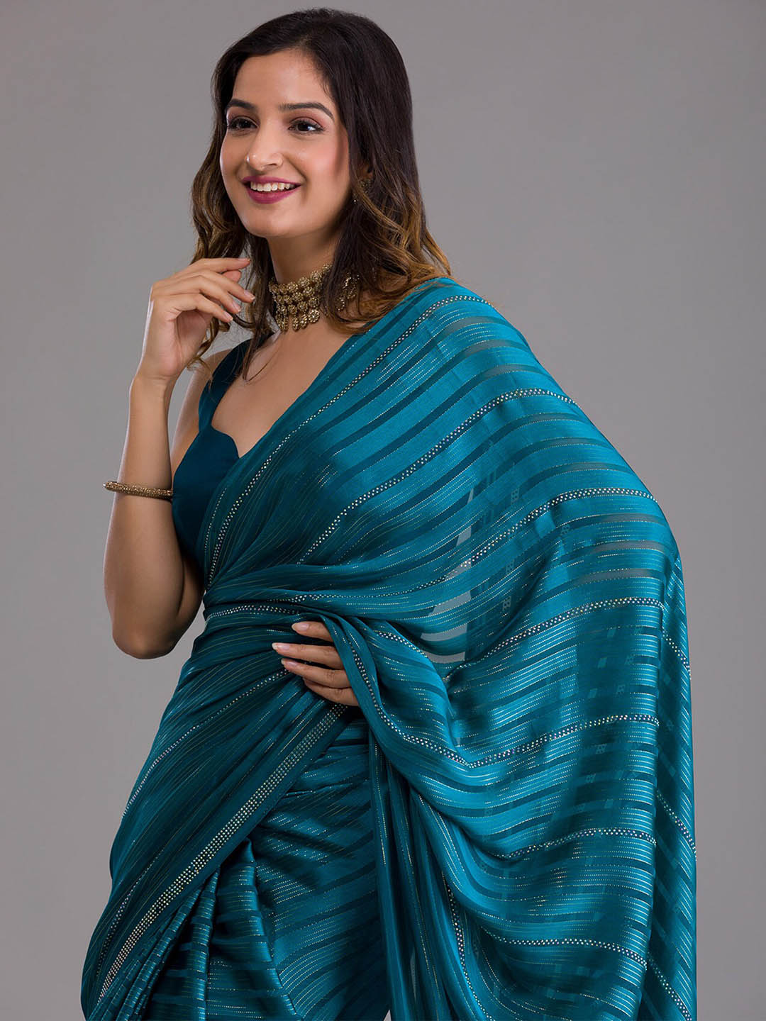 Koskii Blue & Silver-Toned Striped Beads and Stones Saree - Distacart