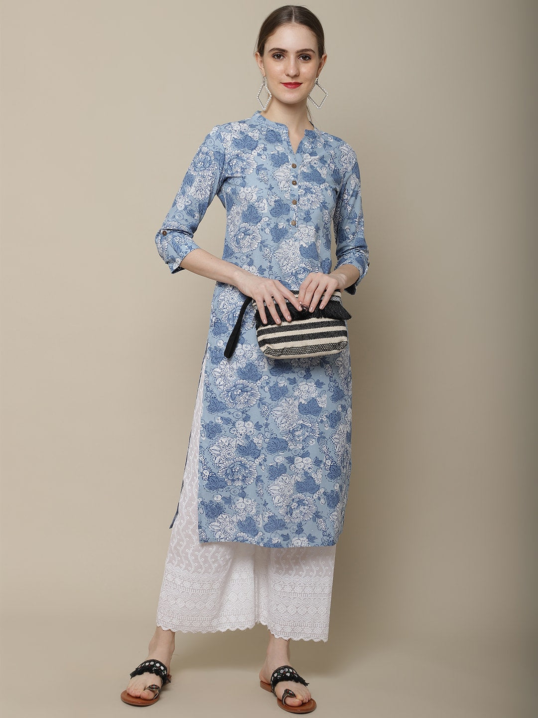 Sangria Women Blue & White Cotton Floral Printed Kurta - Distacart
