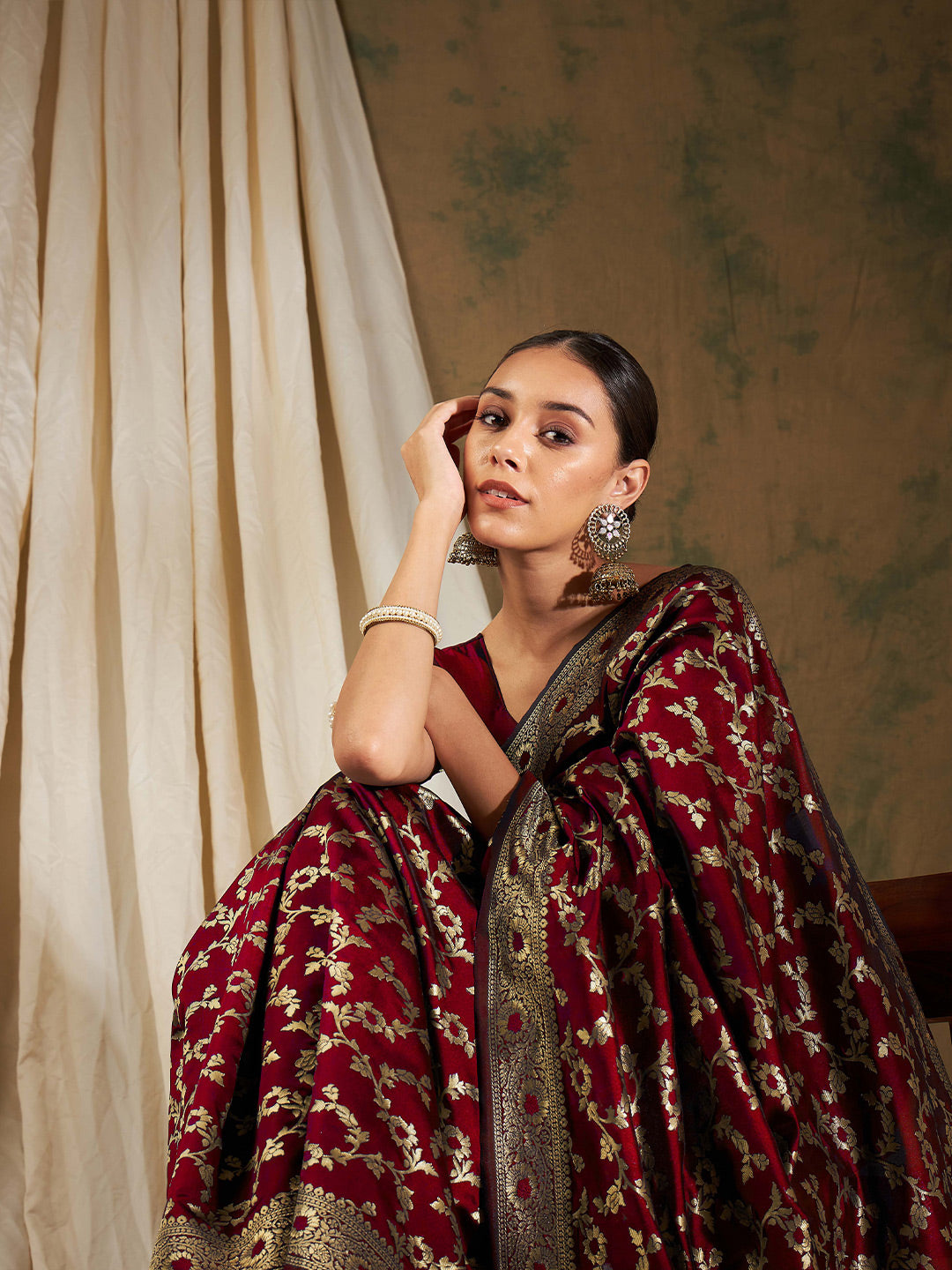Sangria Woven Design Zari Kanjeevaram Saree - Distacart