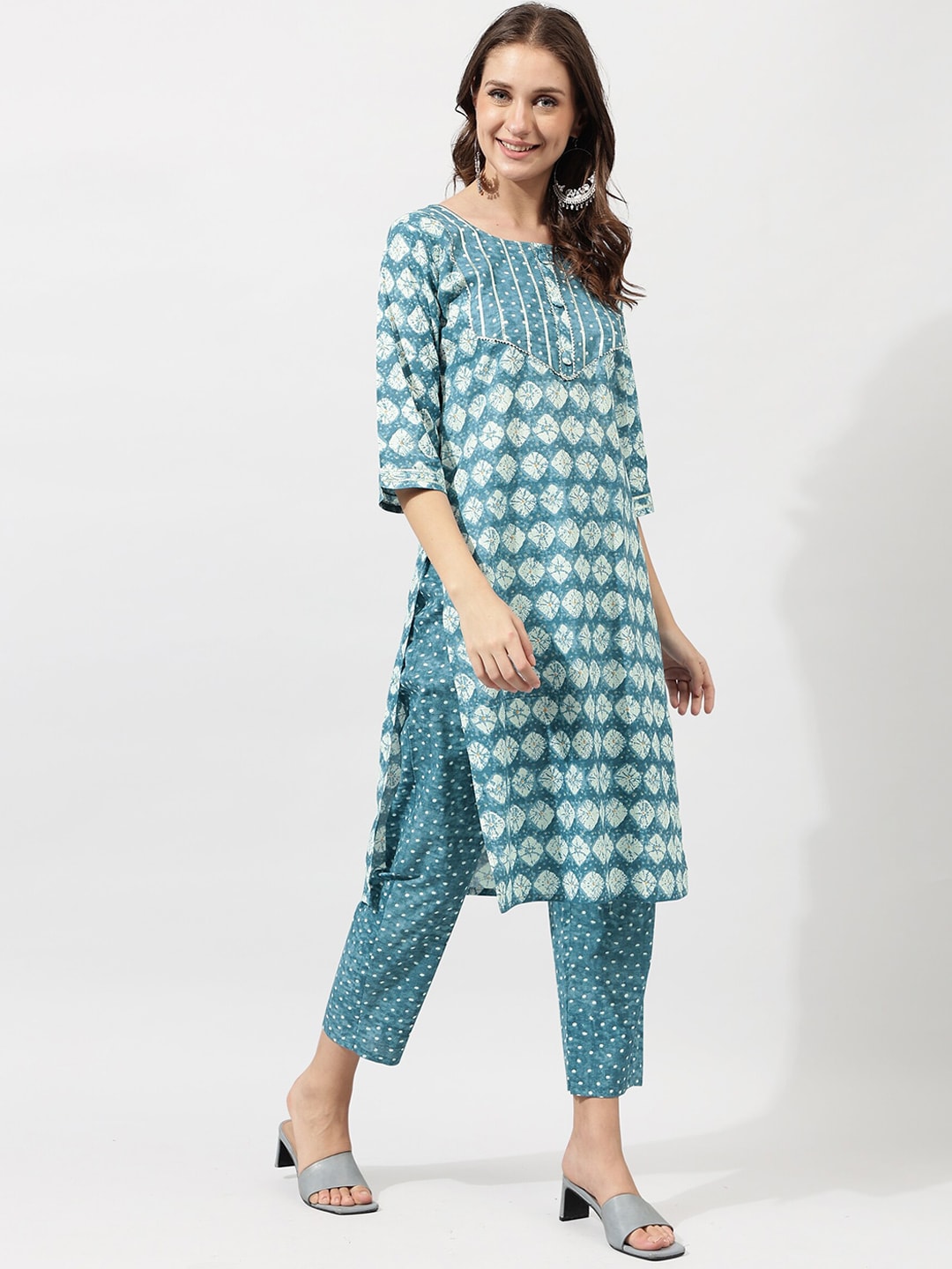 Kalini Blue Ethnic Motifs Printed Gotta Patti Pure Cotton Kurta with Trousers - Distacart