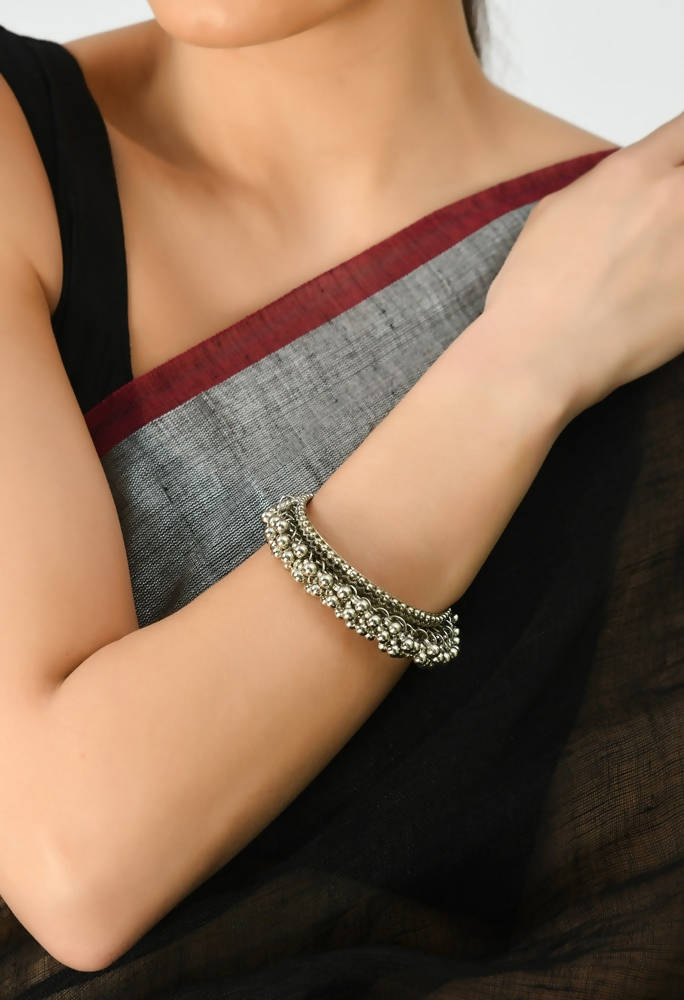 Mominos Fashion Kamal Johar Oxidised Silver-Plated Ghungroo Handcraft Bracelet