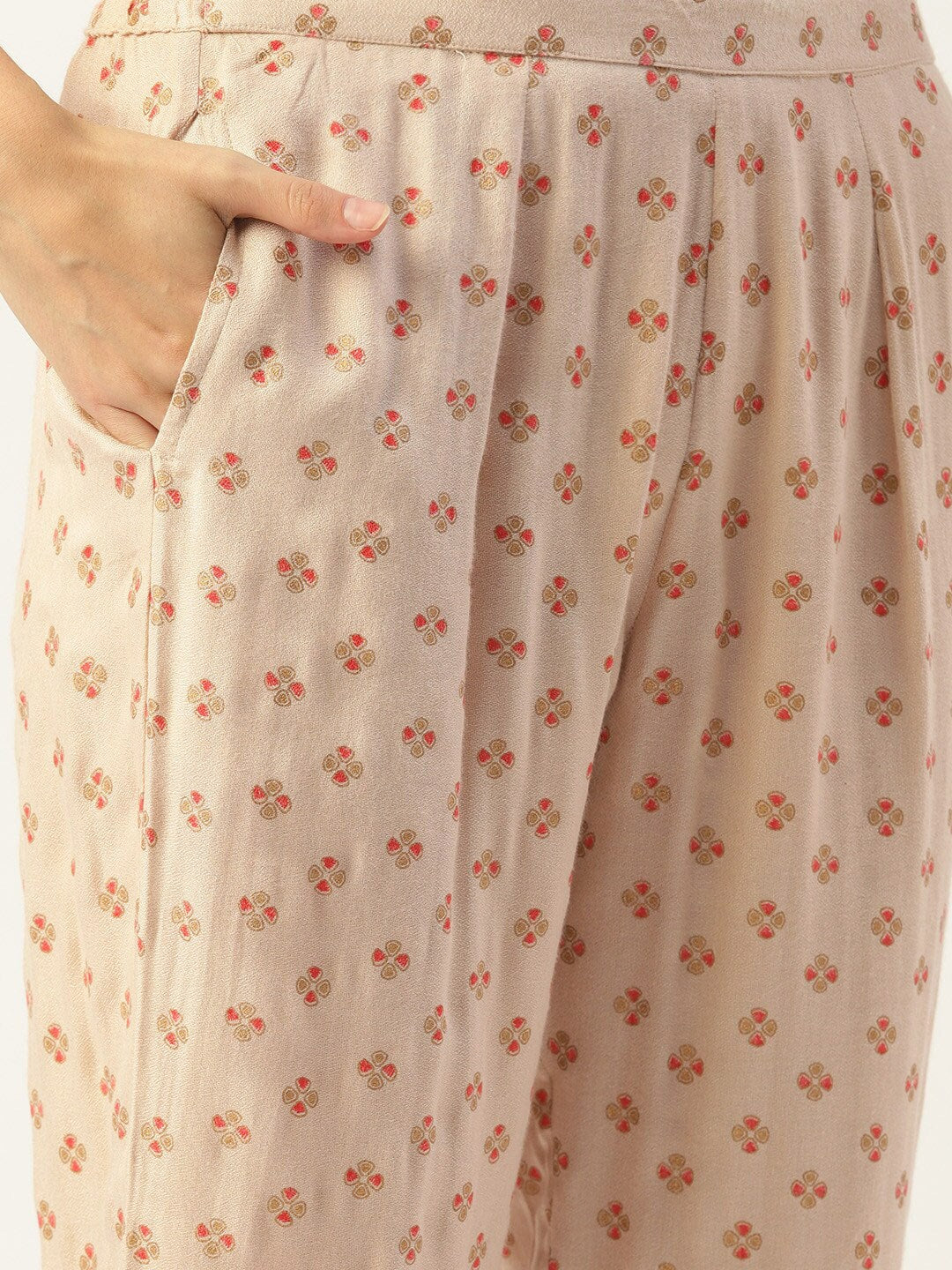 HERE&NOW Women Cream-Coloured Floral Embroidered Kurta with Trousers - Distacart