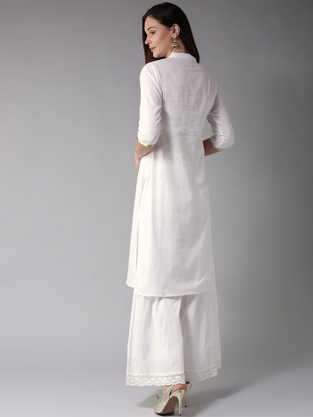 Here&Now Women White Solid Straight Kurta