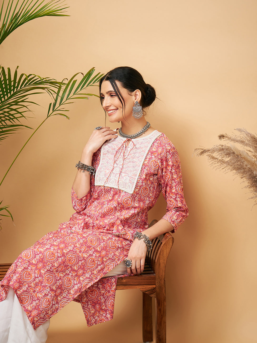 InWeave Women's Dusty Pink Paisley Patch Straight Kurta Pant Set - Distacart