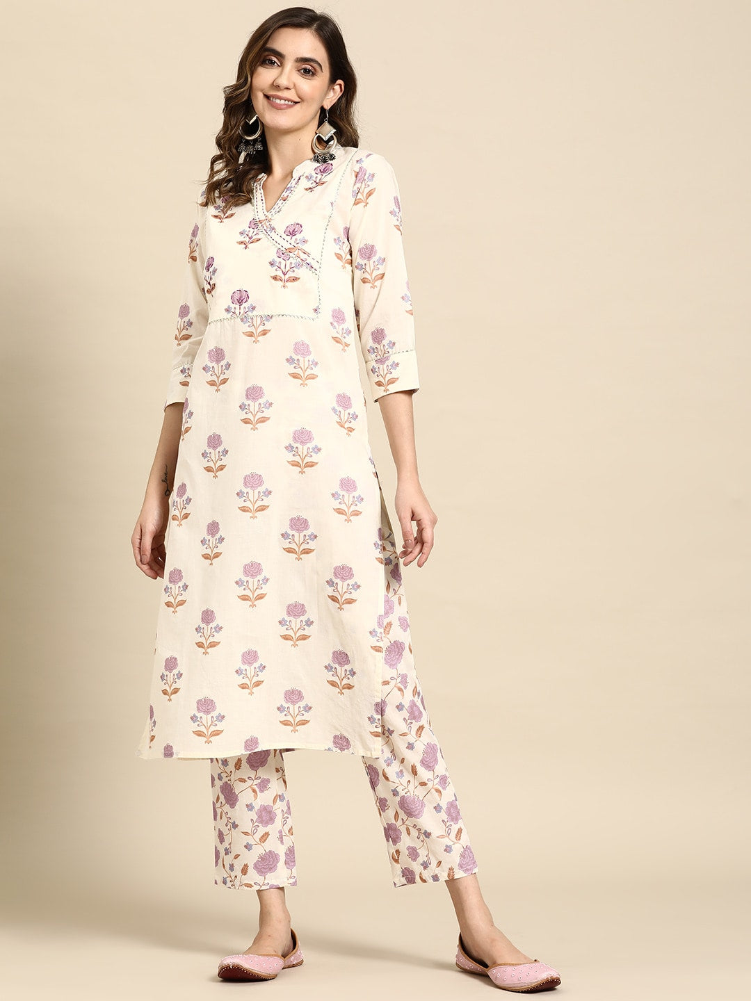 Sangria Women Floral Printed Regular Sequinned Pure Cotton Kurta with Trousers - Distacart