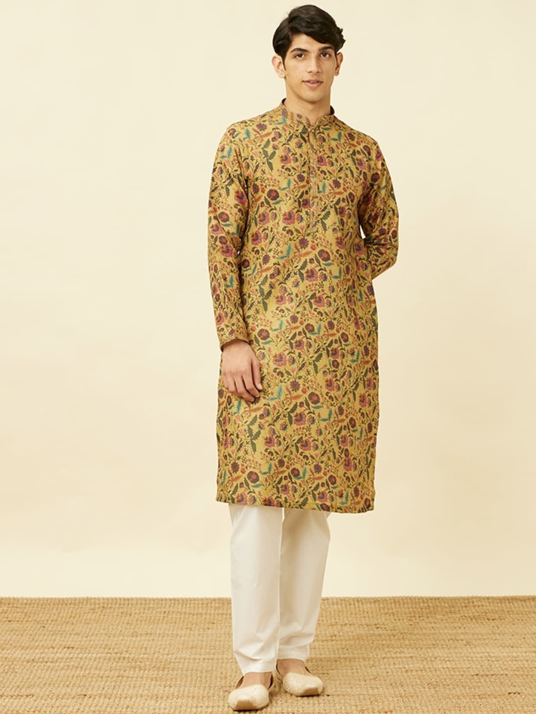 Manyavar Floral Printed Printed Mandarin Collar Thread Work Kurta & Pyjamas - Distacart