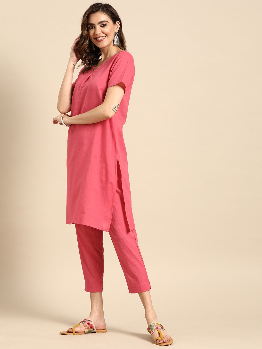 Sangria V-Neck Lace Detail Kurta with Trousers - Distacart