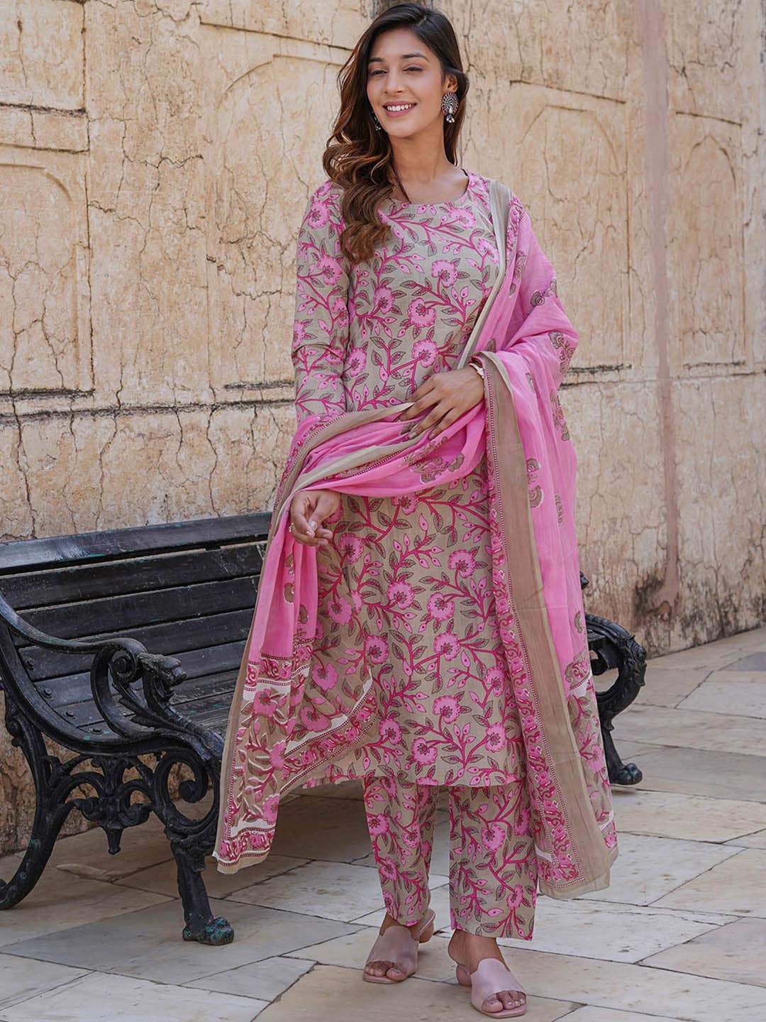 Kalini Floral Printed Regular Pure Cotton Kurta With Trousers & Dupatta - Distacart