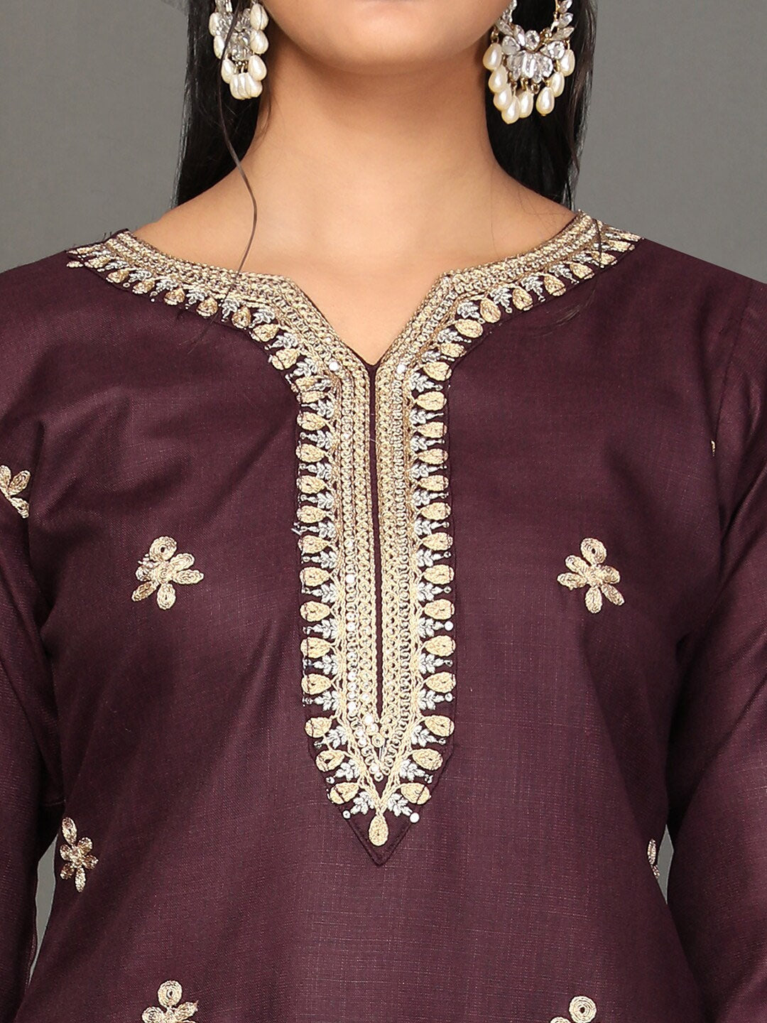 NOZ2TOZ Women's Ethnic Motifs Embroidered Zari Kurta with Trousers & Dupatta - Distacart