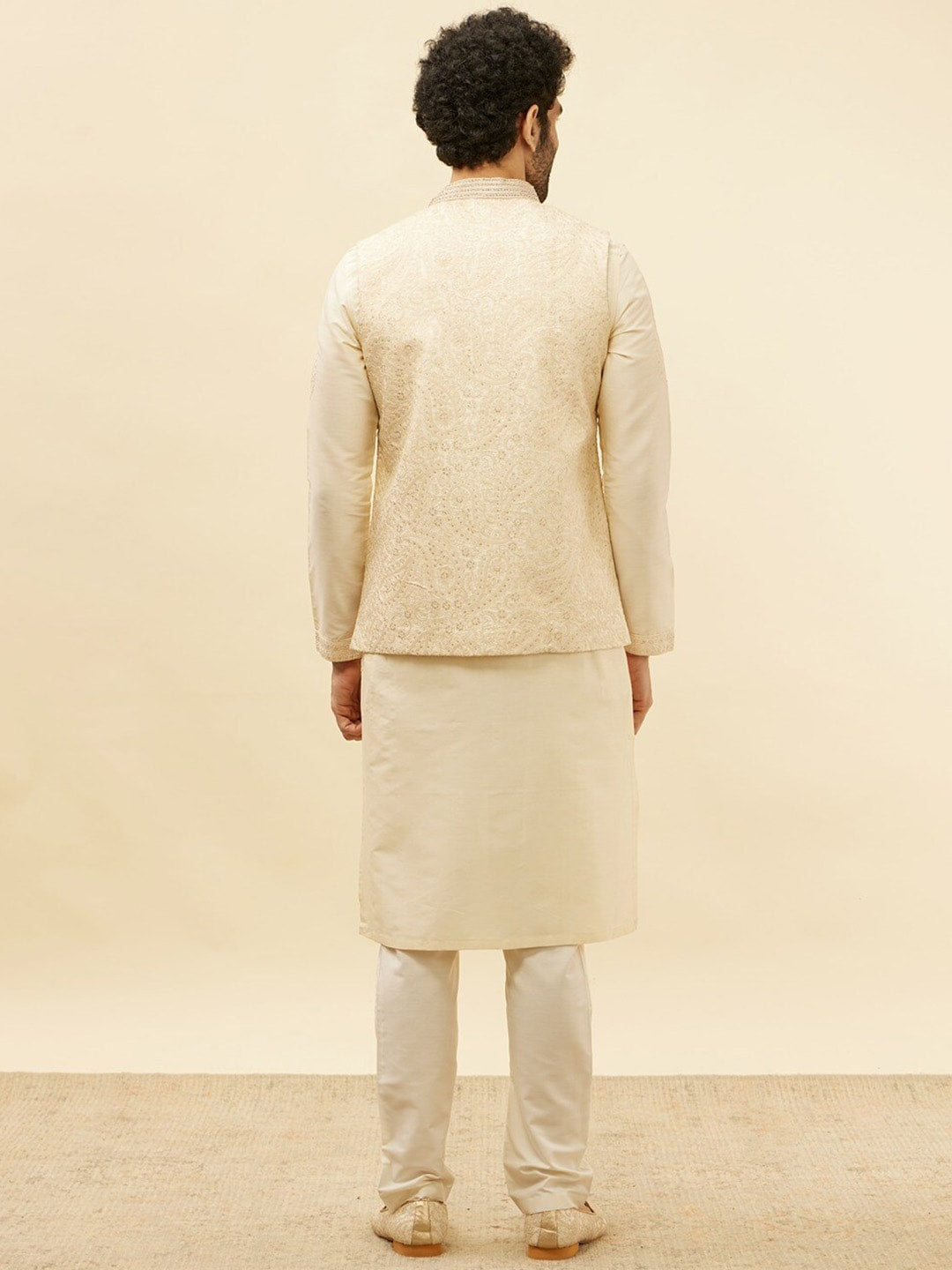 Manyavar Regular Kurta and Churidar With Nehru Jacket - Distacart