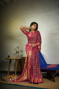 Thumbnail for Vardha Magenta Pink Golden Zari Banarasi Chiffon Saree
