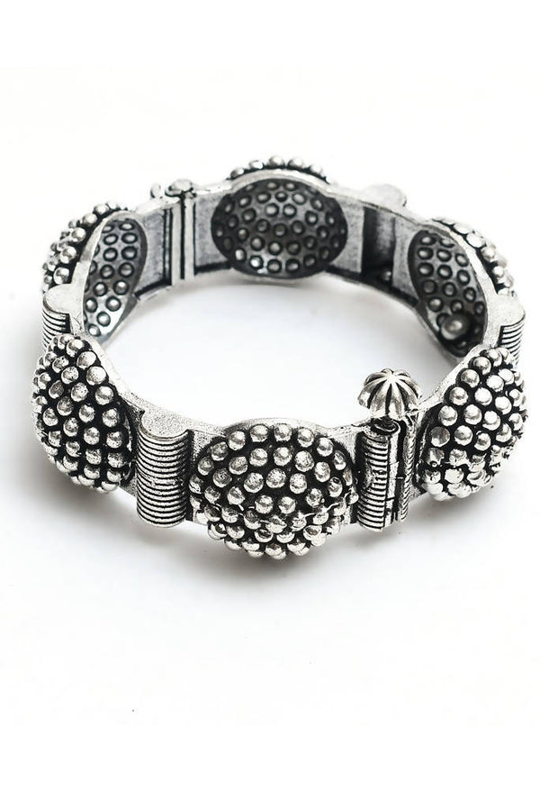 Mominos Fashion Kamal Johar Oxidised German Silver Bangles Set
