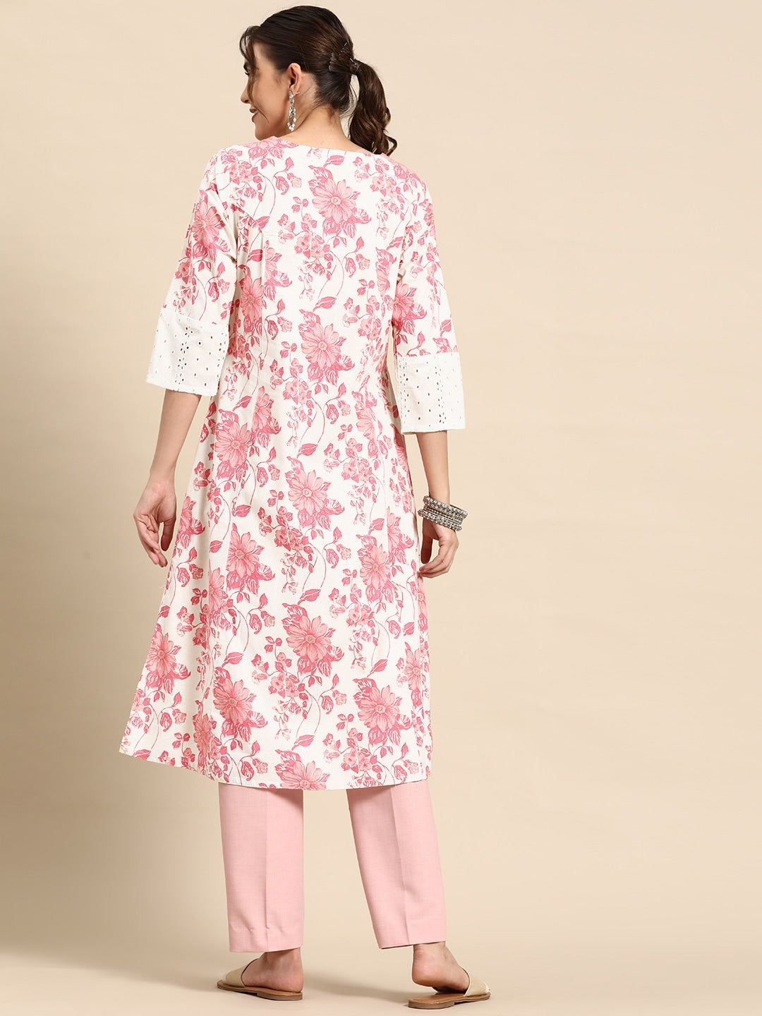 Sangria Floral Printed Cotton Slub Kurta - Distacart