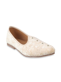 Thumbnail for Mochi Men Gold-Toned Ethnic Shoe-Style Sandals - Distacart