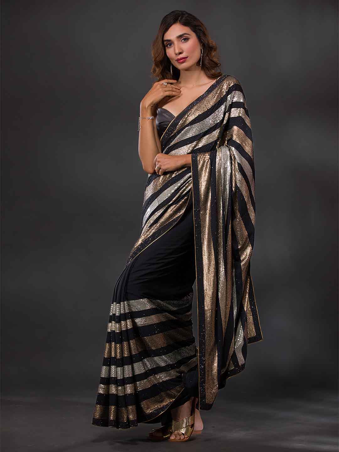 Koskii Black & Gold-Toned Embellished Sequinned Georgette Saree - Distacart