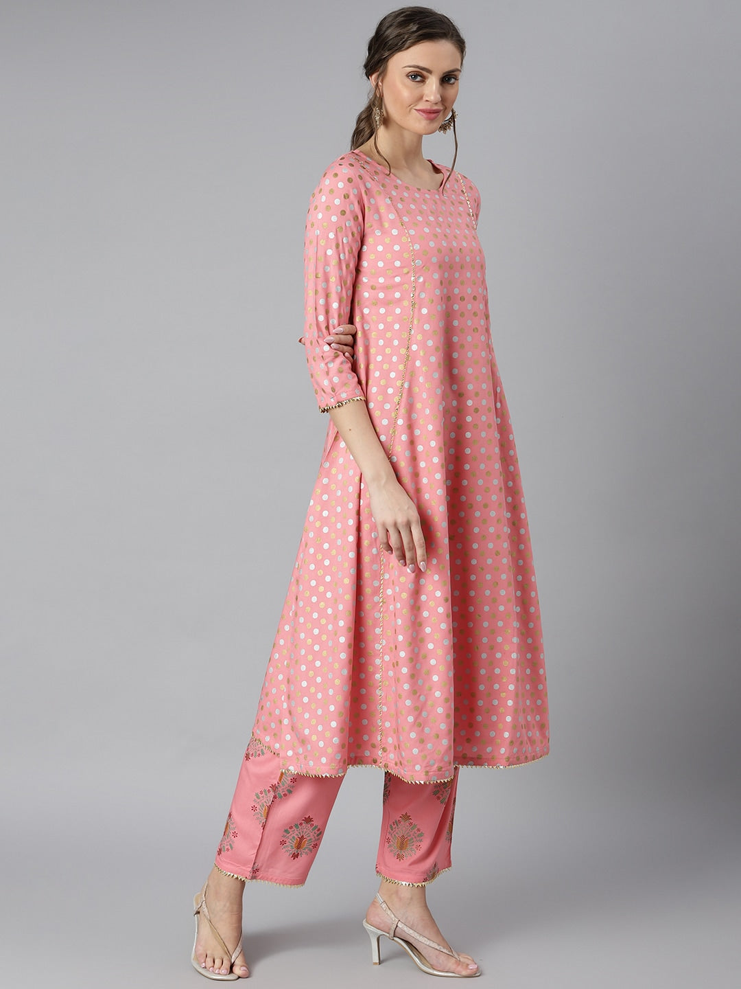Khushal K Women Pink Printed Panelled Gotta Patti Kurti with Trousers - Distacart