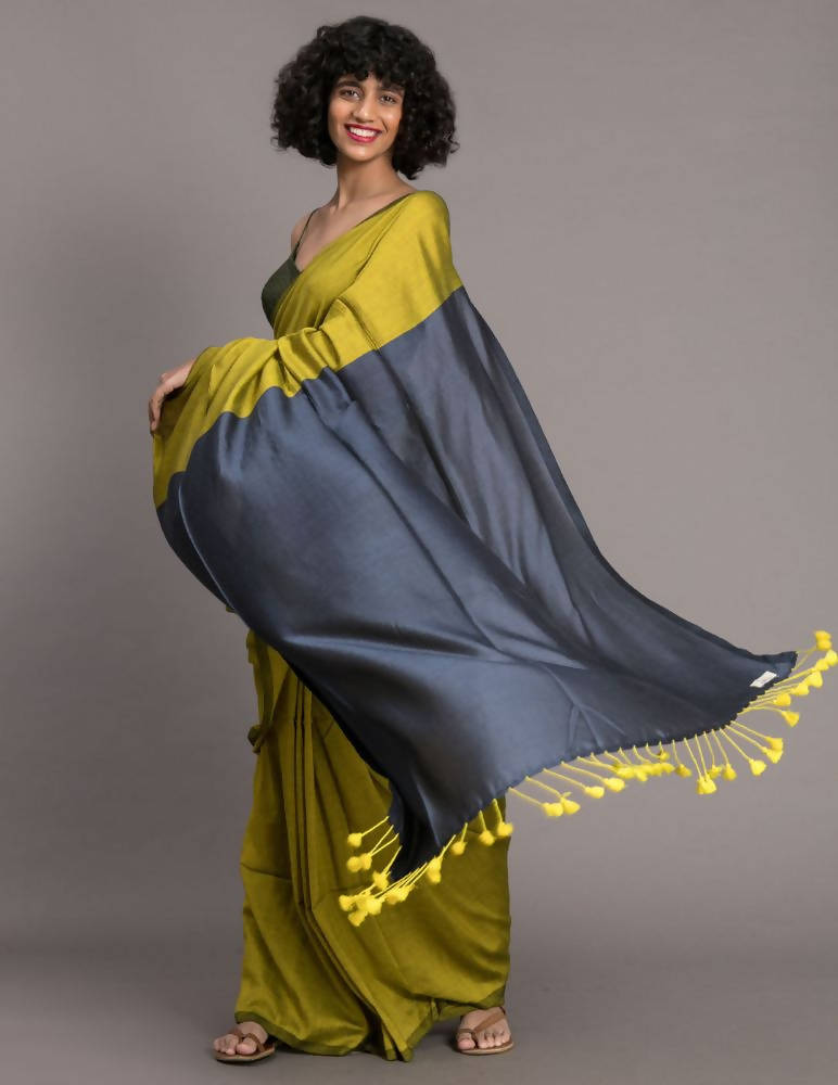 Suta Green Blue Colourblocked Cotton Blend Saree - Distacart