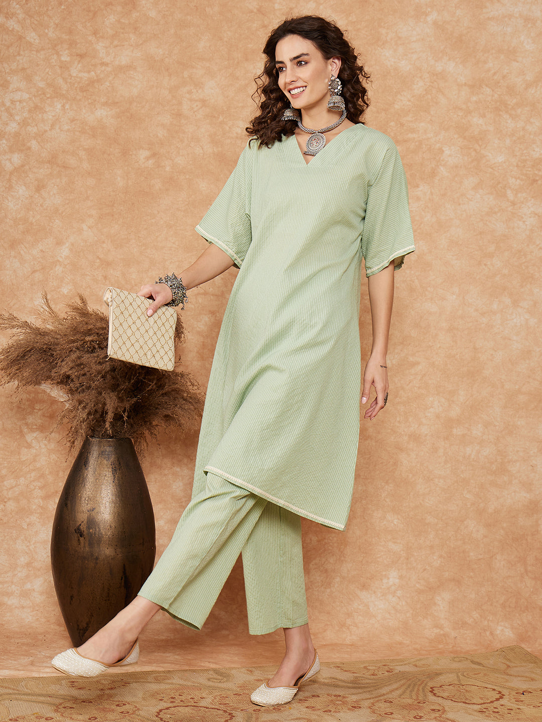 InWeave Women's Sage Green Kantha Lace Wrok Kimono Sleeve Kurta Set - Distacart