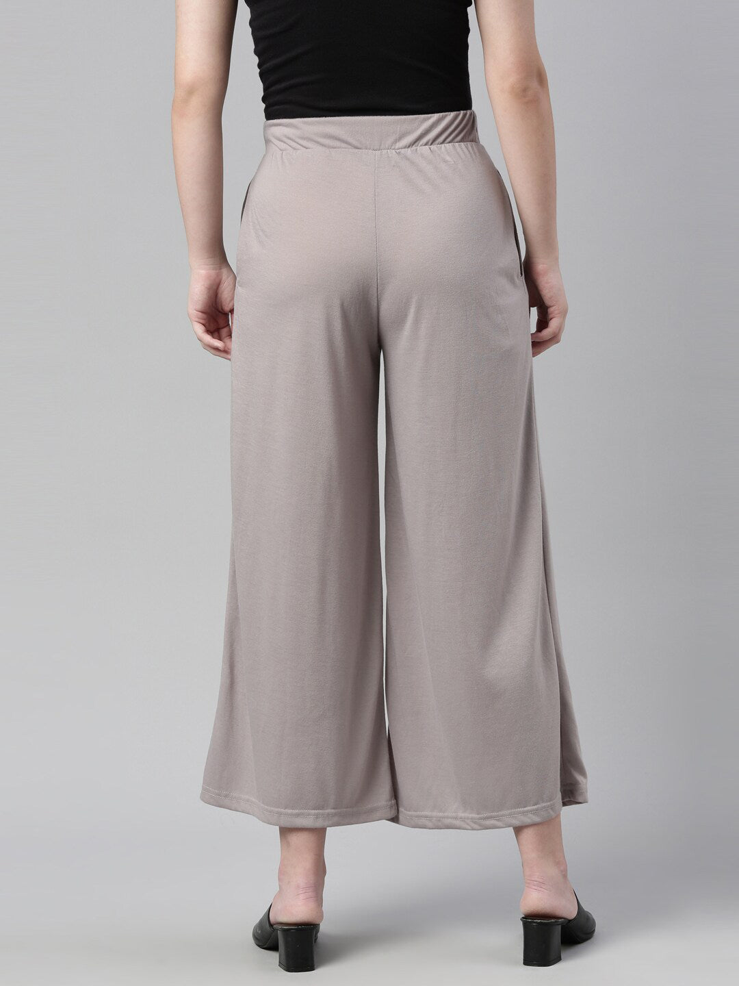 Souchii Women Grey Knitted Palazzos - Distacart