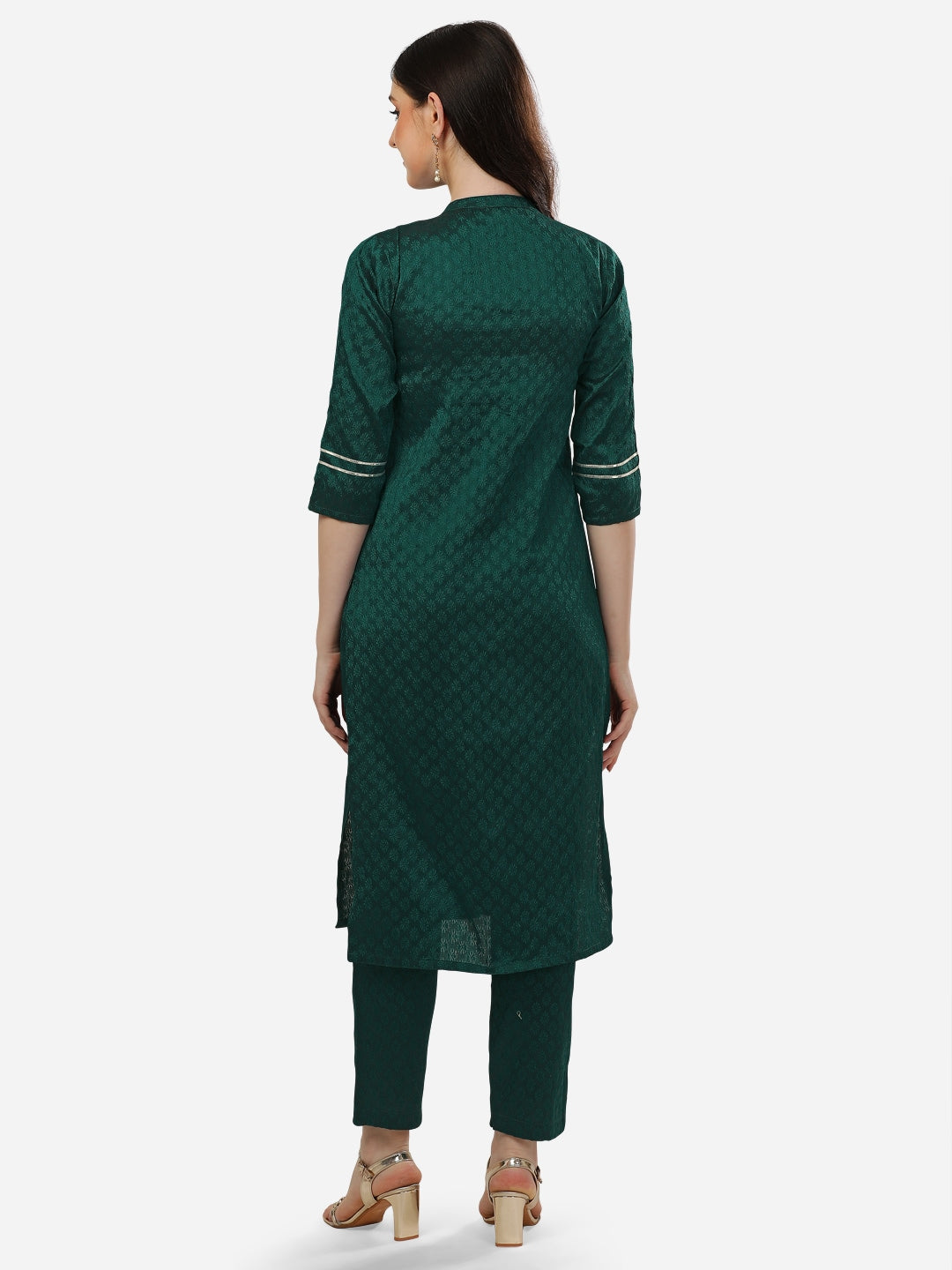 HERE&NOW Women Embroidered Thread Work Kurta with Trousers - Distacart